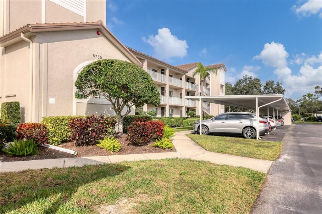 For Sale: $239,000 (2 beds, 2 baths, 1238 Square Feet)