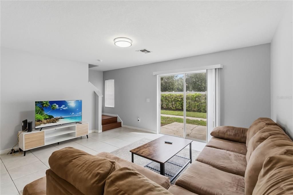 For Sale: $335,000 (3 beds, 2 baths, 1476 Square Feet)