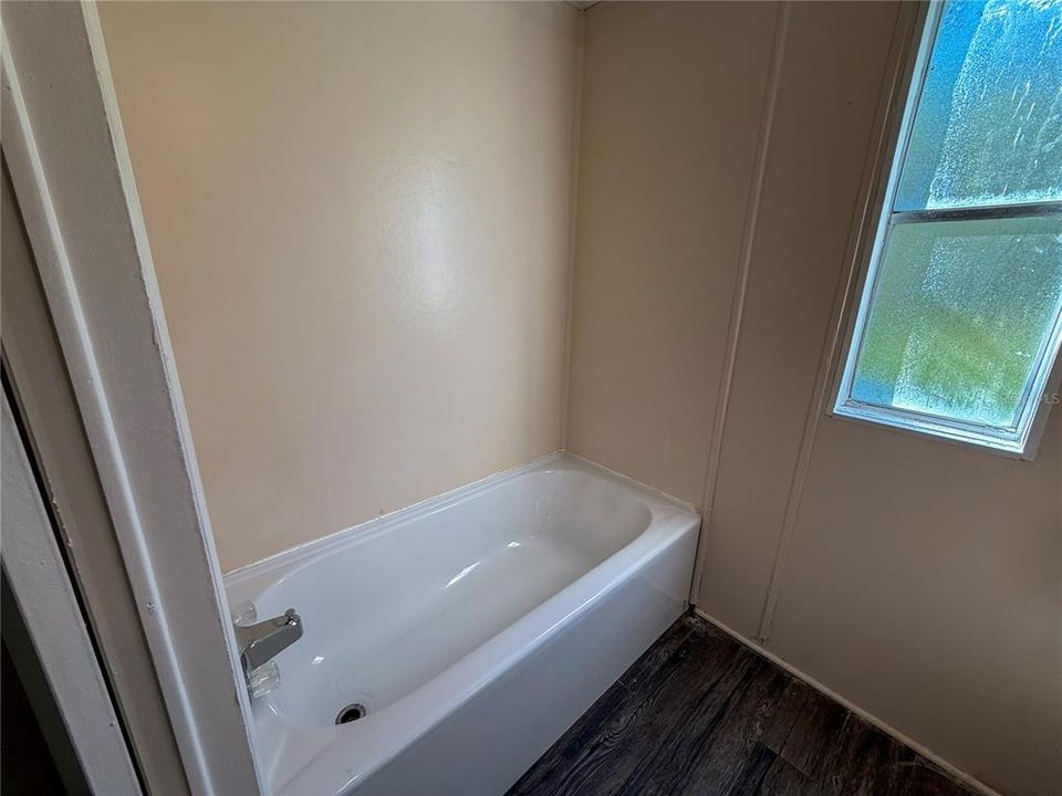 En Venta: $245,000 (2 camas, 2 baños, 784 Pies cuadrados)