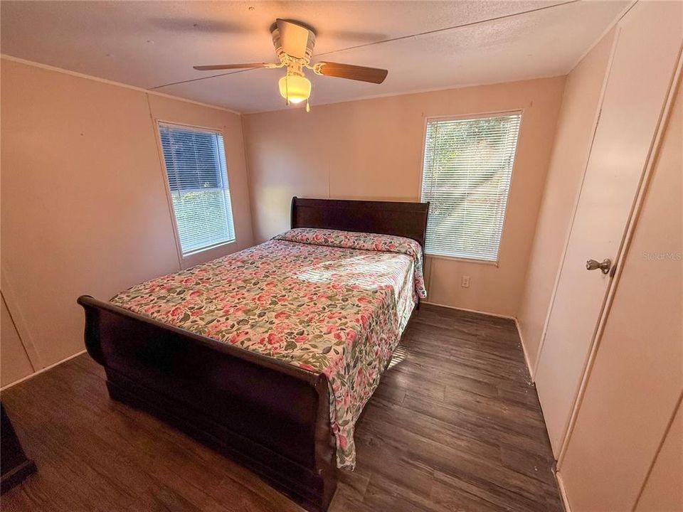 En Venta: $245,000 (2 camas, 2 baños, 784 Pies cuadrados)