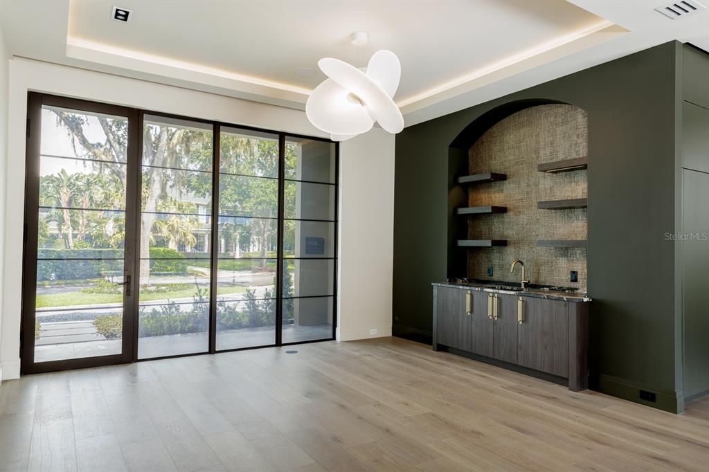 En Venta: $6,000,000 (5 camas, 5 baños, 4806 Pies cuadrados)