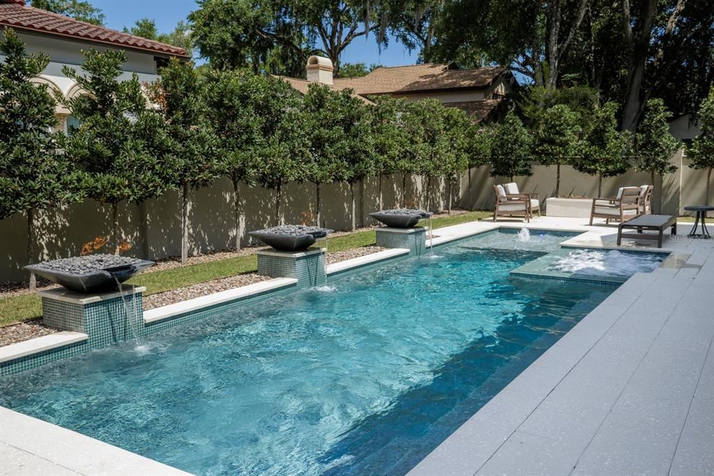 En Venta: $6,000,000 (5 camas, 5 baños, 4806 Pies cuadrados)