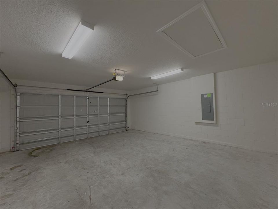 В аренду: $2,125 (4 спален, 2 ванн, 2079 Квадратных фут)