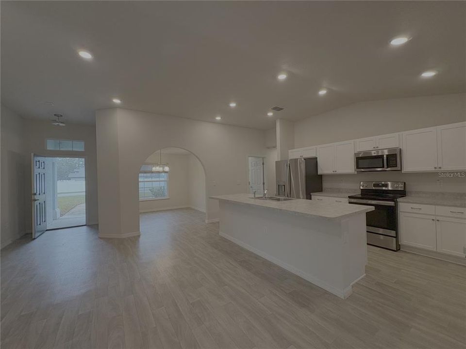 В аренду: $2,125 (4 спален, 2 ванн, 2079 Квадратных фут)