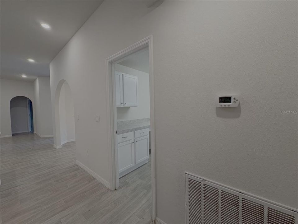 В аренду: $2,125 (4 спален, 2 ванн, 2079 Квадратных фут)