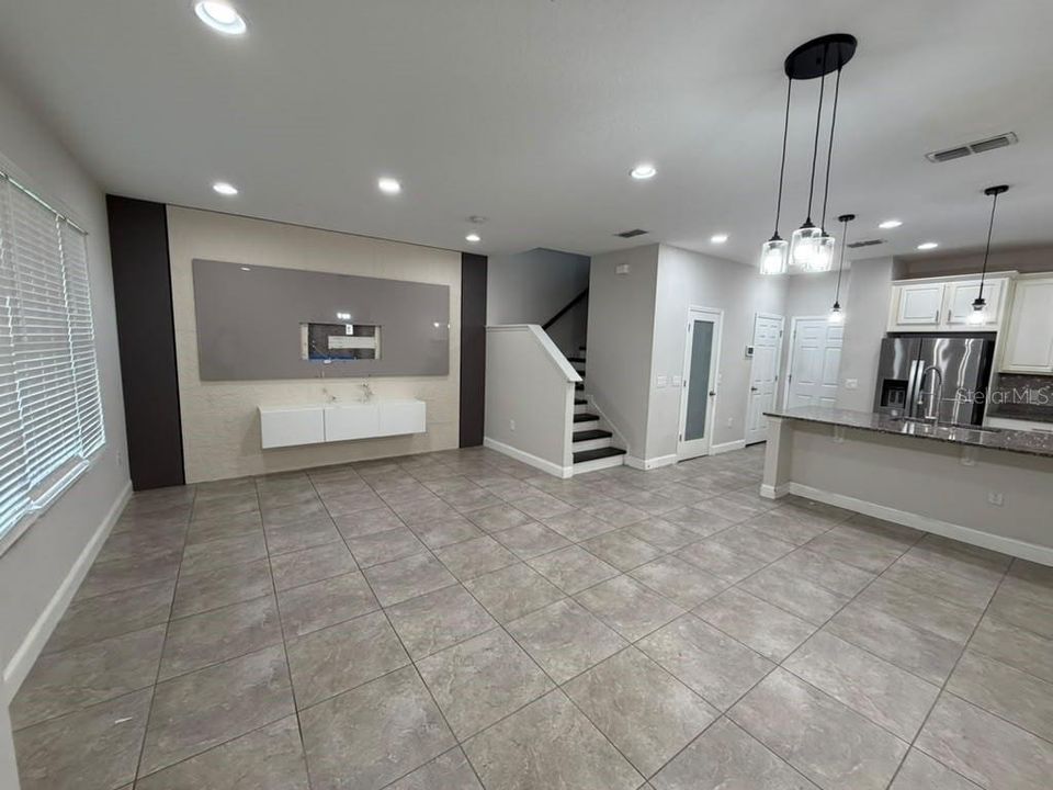 En Venta: $340,000 (3 camas, 2 baños, 1603 Pies cuadrados)