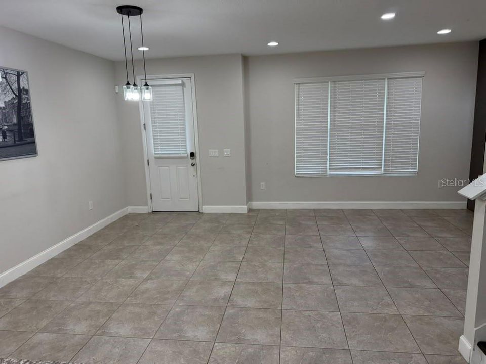 En Venta: $340,000 (3 camas, 2 baños, 1603 Pies cuadrados)