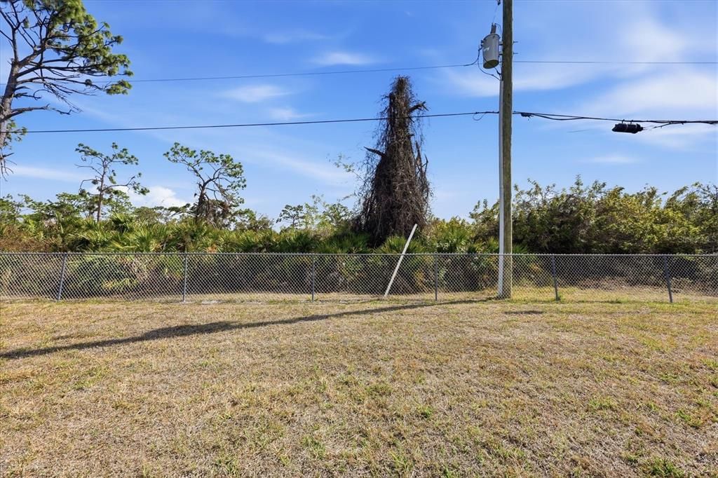 На продажу: $325,000 (2 спален, 2 ванн, 1551 Квадратных фут)