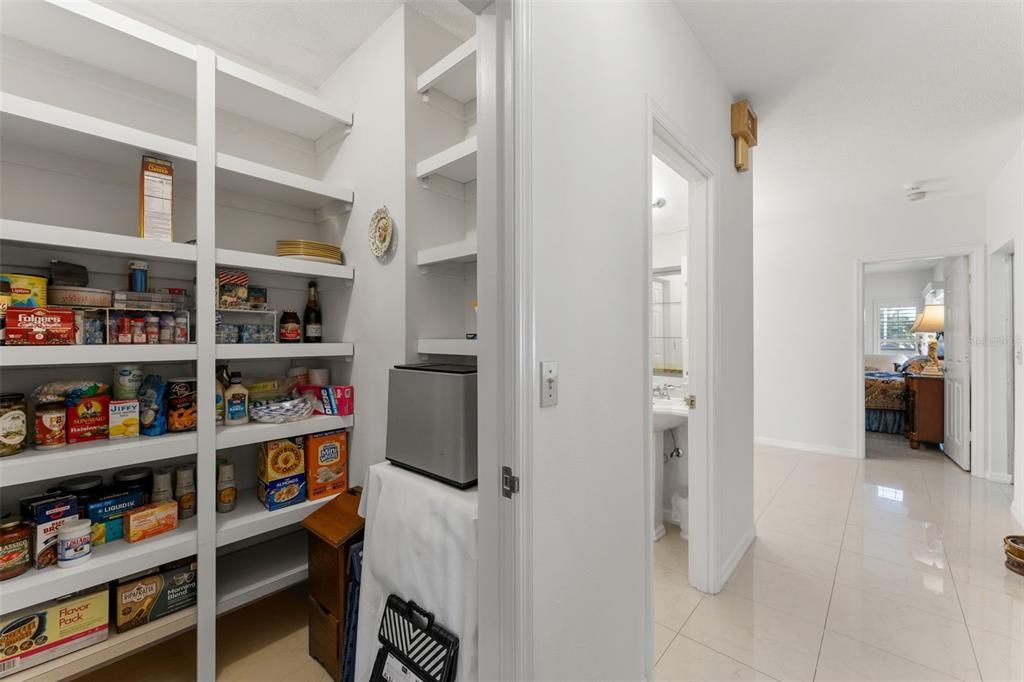 En Venta: $750,000 (3 camas, 2 baños, 3033 Pies cuadrados)