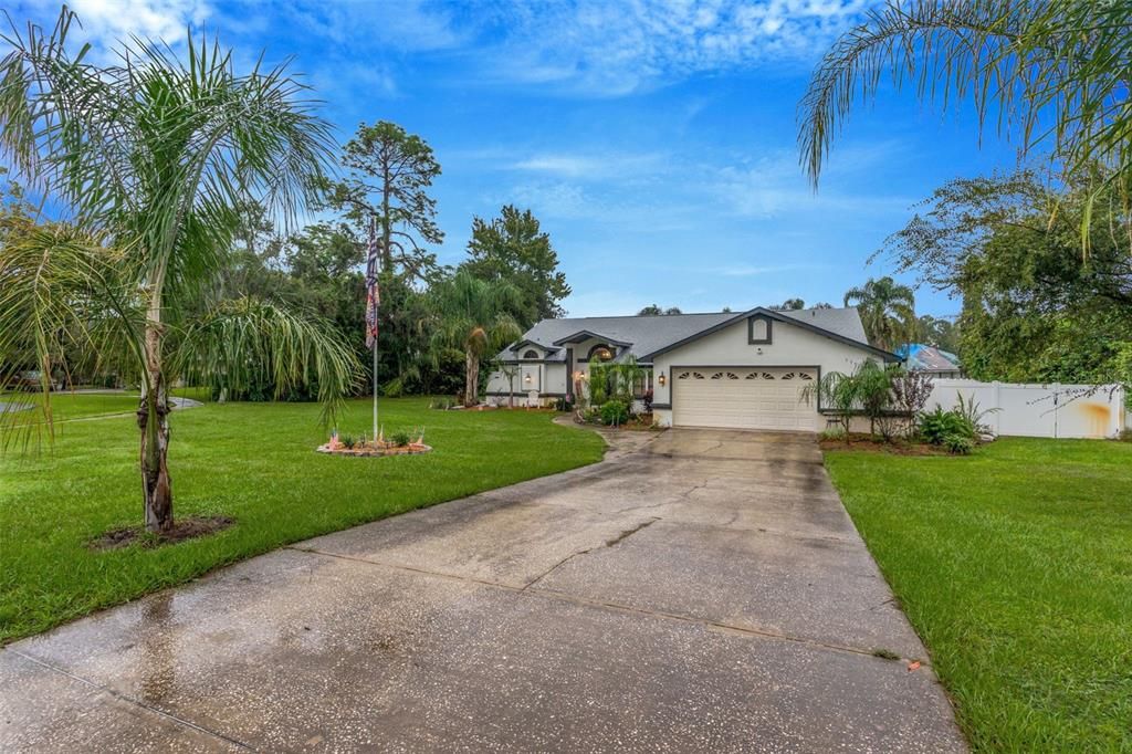 For Sale: $514,000 (4 beds, 2 baths, 2164 Square Feet)
