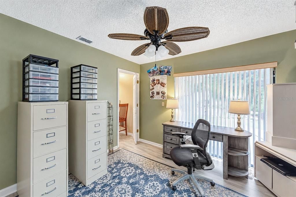 For Sale: $514,000 (4 beds, 2 baths, 2164 Square Feet)