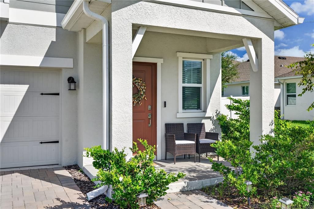 For Rent: $3,200 (5 beds, 2 baths, 2331 Square Feet)