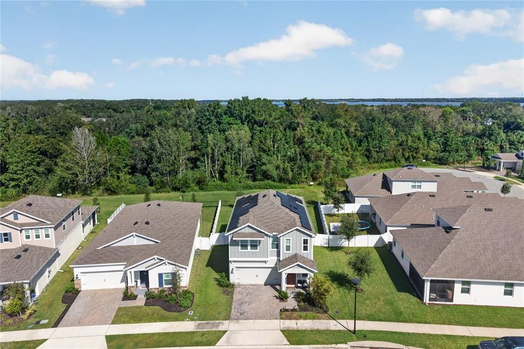 For Rent: $3,200 (5 beds, 2 baths, 2331 Square Feet)