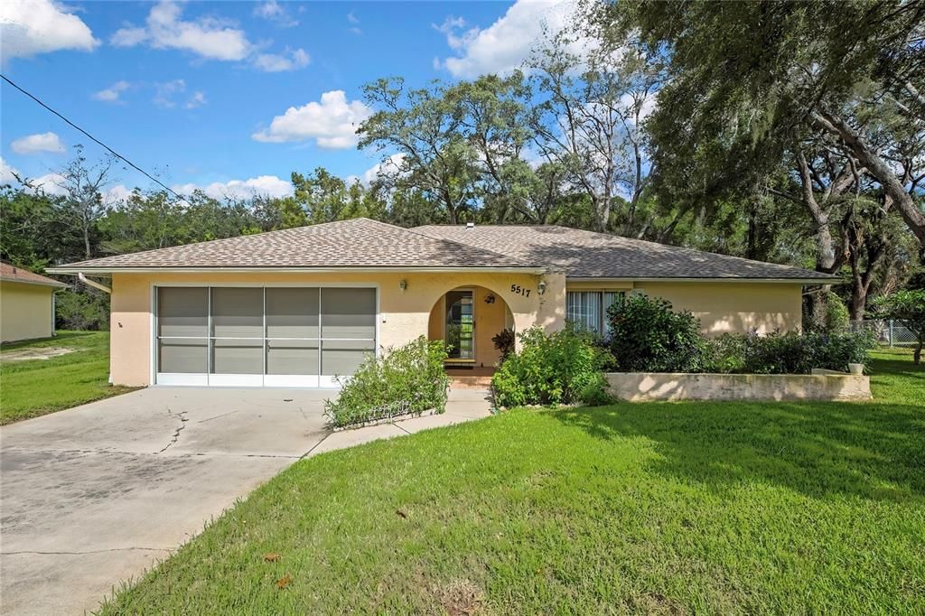 En Venta: $229,000 (2 camas, 2 baños, 1595 Pies cuadrados)