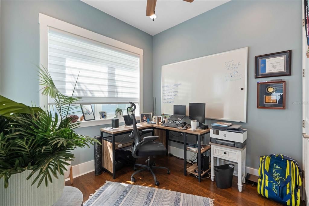 For Sale: $1,174,900 (3 beds, 2 baths, 2664 Square Feet)