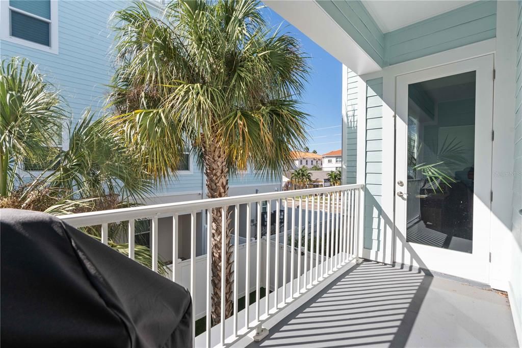 For Sale: $1,174,900 (3 beds, 2 baths, 2664 Square Feet)