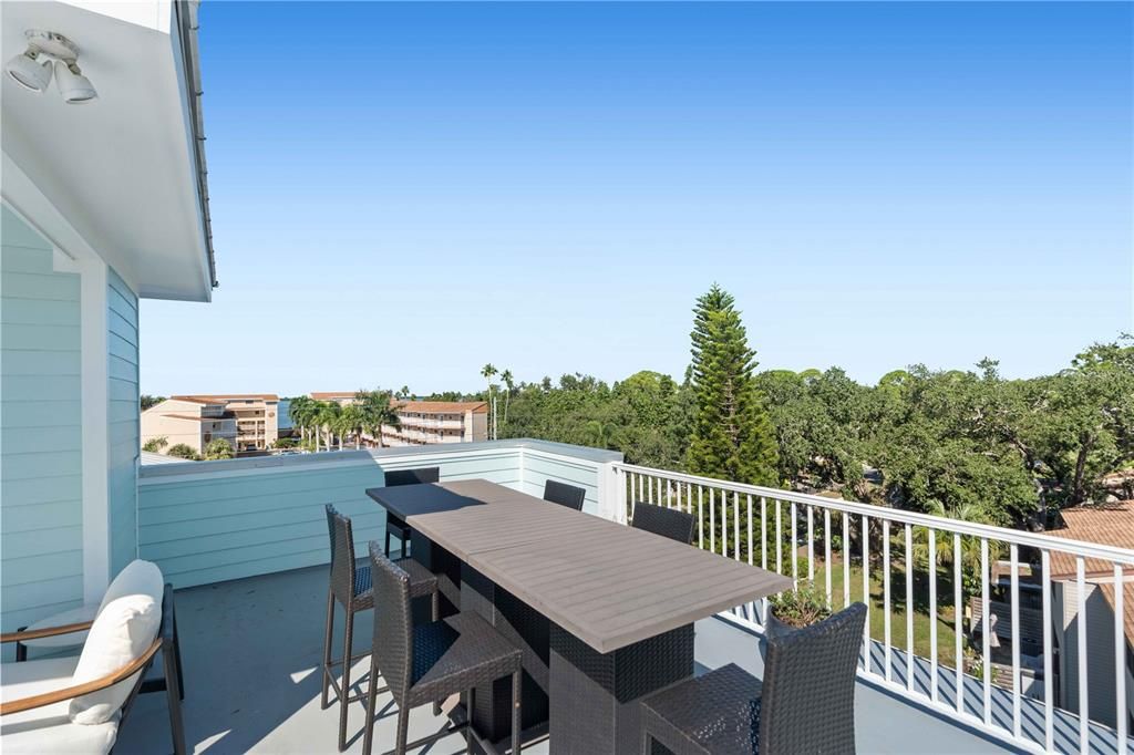 For Sale: $1,174,900 (3 beds, 2 baths, 2664 Square Feet)
