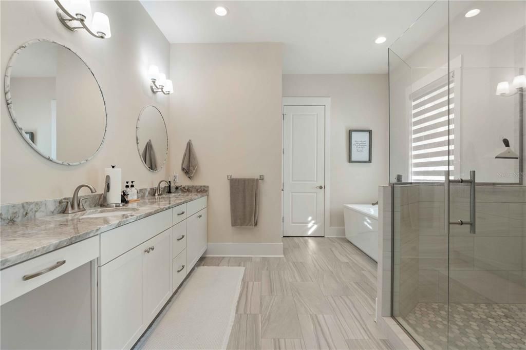 For Sale: $1,174,900 (3 beds, 2 baths, 2664 Square Feet)