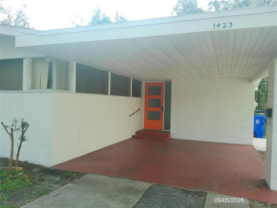 В аренду: $1,950 (3 спален, 2 ванн, 1385 Квадратных фут)