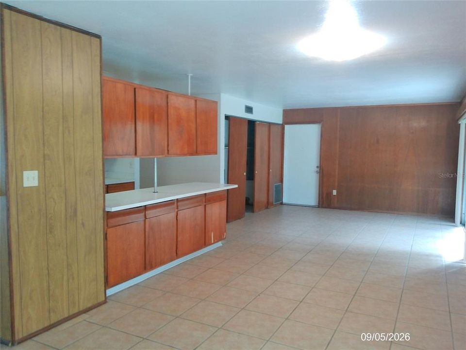 В аренду: $1,950 (3 спален, 2 ванн, 1385 Квадратных фут)