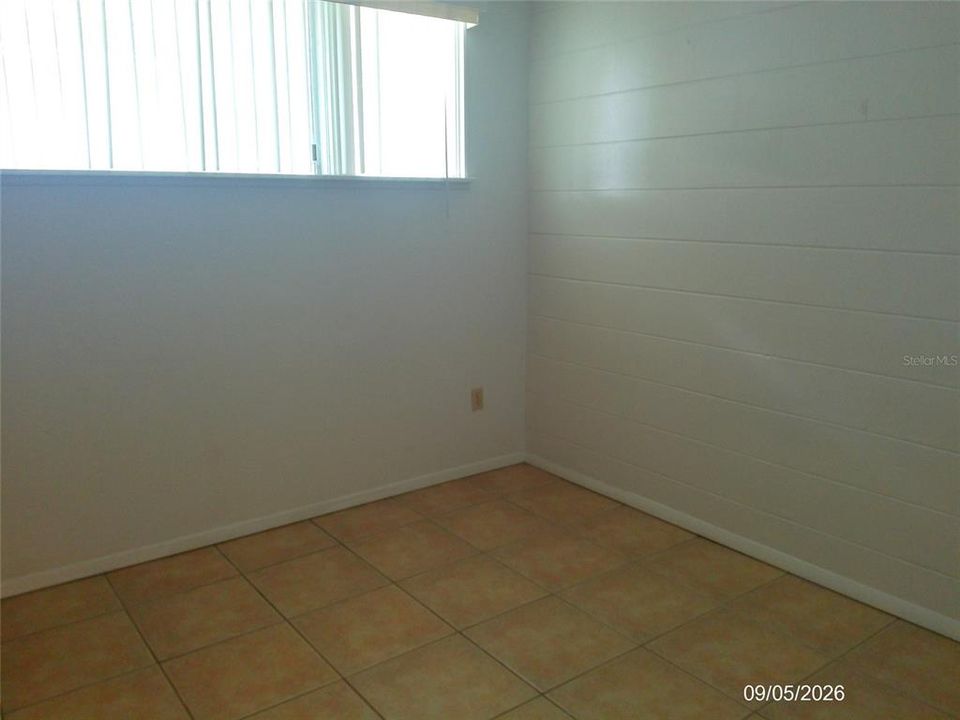 В аренду: $1,950 (3 спален, 2 ванн, 1385 Квадратных фут)