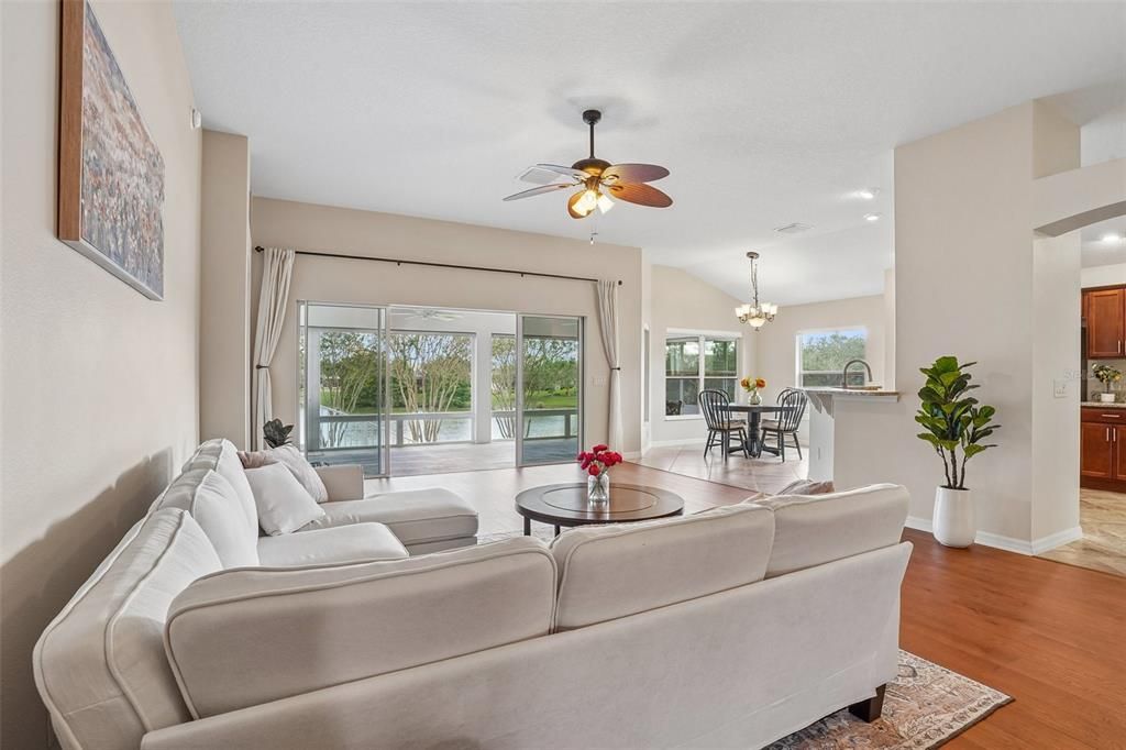 For Sale: $759,995 (3 beds, 2 baths, 1958 Square Feet)