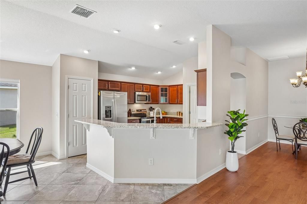 For Sale: $759,995 (3 beds, 2 baths, 1958 Square Feet)