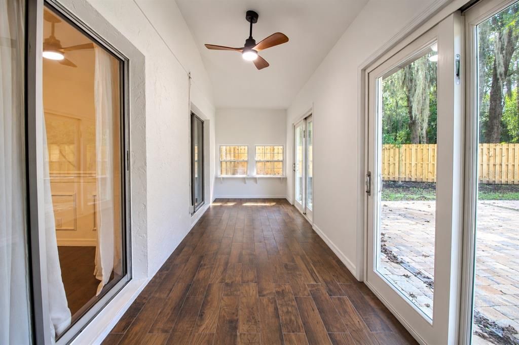 En Venta: $489,000 (4 camas, 3 baños, 2893 Pies cuadrados)