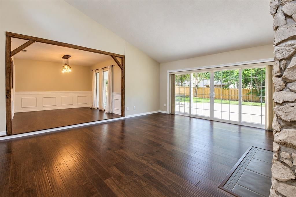 En Venta: $489,000 (4 camas, 3 baños, 2893 Pies cuadrados)