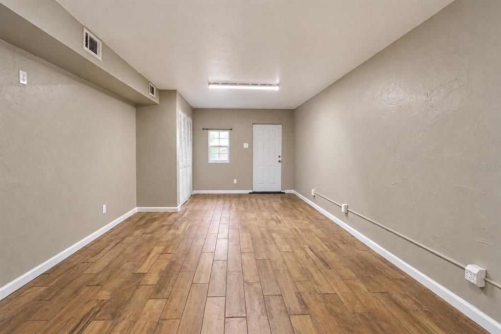 En Venta: $489,000 (4 camas, 3 baños, 2893 Pies cuadrados)