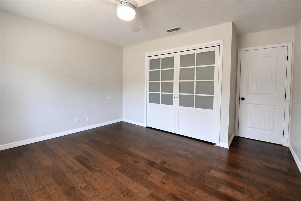 En Venta: $489,000 (4 camas, 3 baños, 2893 Pies cuadrados)