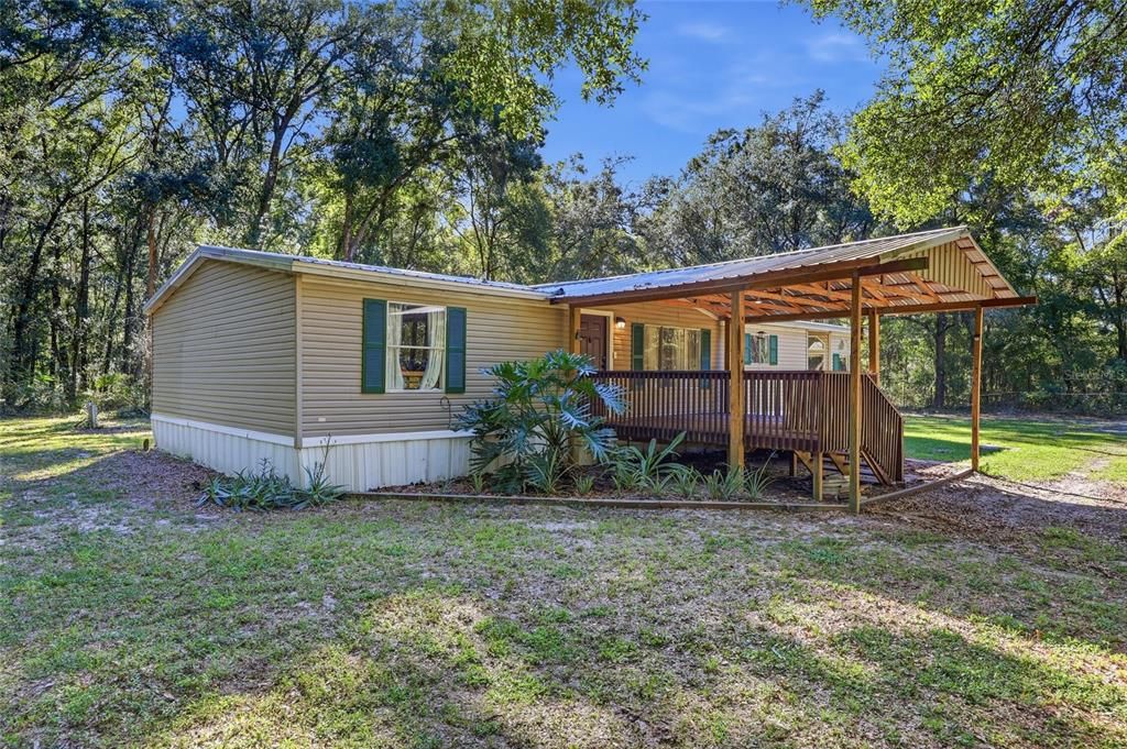 For Sale: $250,000 (3 beds, 2 baths, 1506 Square Feet)