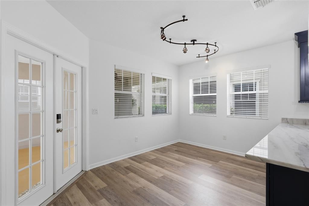 En Venta: $535,000 (4 camas, 3 baños, 2862 Pies cuadrados)