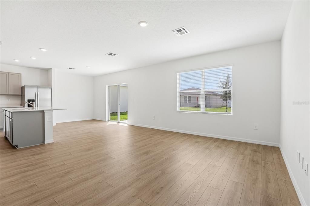 For Sale: $380,490 (4 beds, 2 baths, 1866 Square Feet)