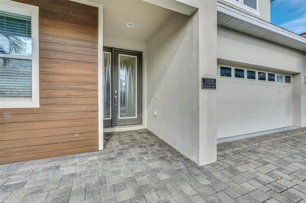 Activo con contrato: $900,000 (8 camas, 8 baños, 4033 Pies cuadrados)
