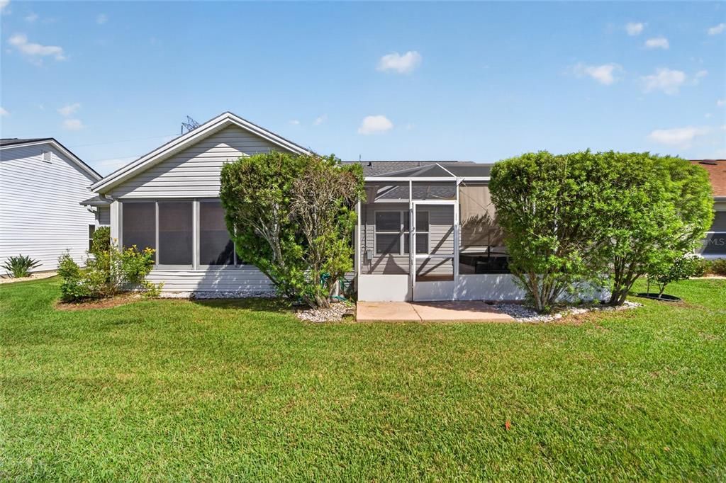 For Sale: $325,000 (3 beds, 2 baths, 1484 Square Feet)