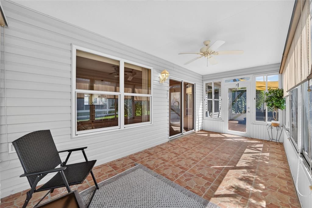 For Sale: $325,000 (3 beds, 2 baths, 1484 Square Feet)