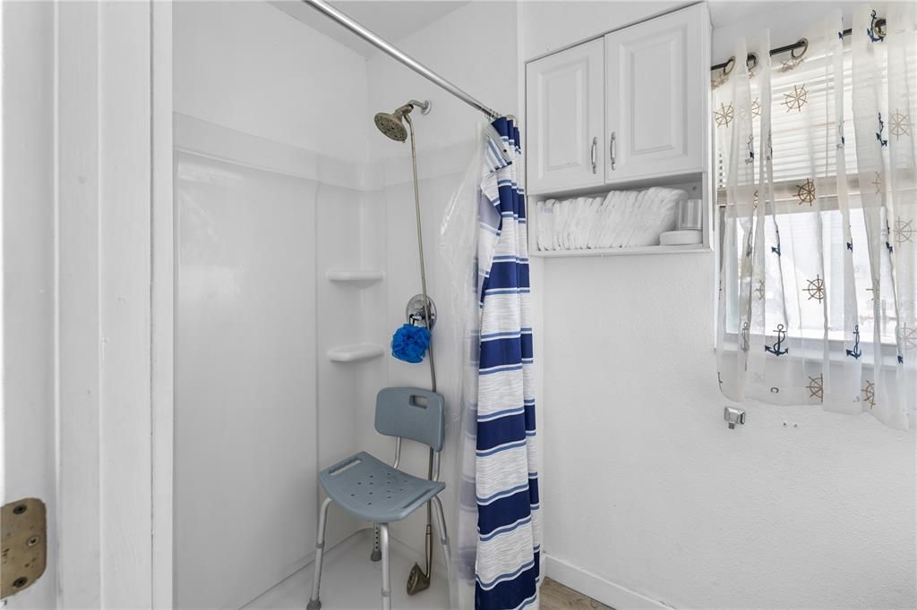 На продажу: $960,000 (7 спален, 5 ванн, 3112 Квадратных фут)
