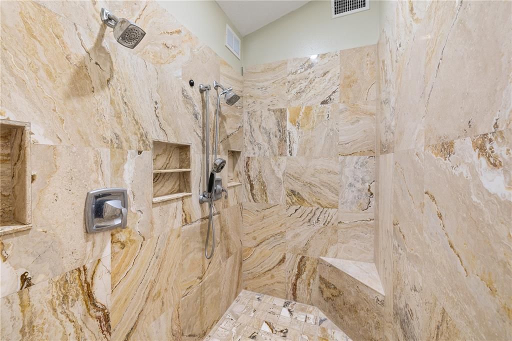 На продажу: $960,000 (7 спален, 5 ванн, 3112 Квадратных фут)