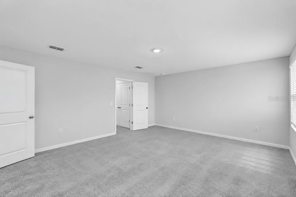 For Sale: $335,000 (3 beds, 2 baths, 1850 Square Feet)
