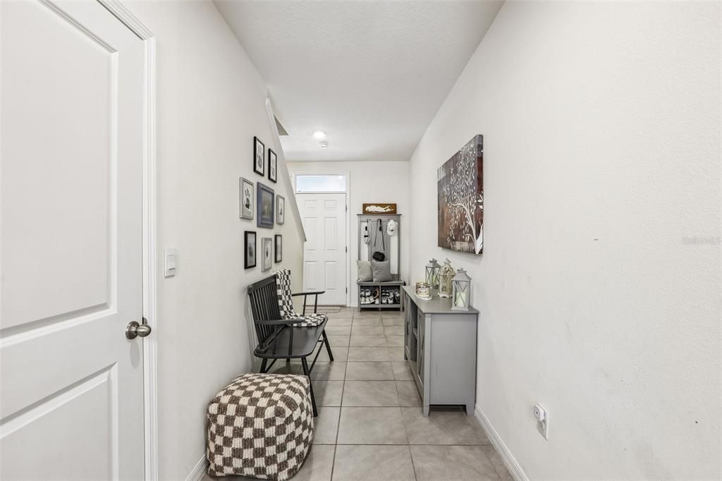 En Venta: $475,000 (5 camas, 3 baños, 2447 Pies cuadrados)