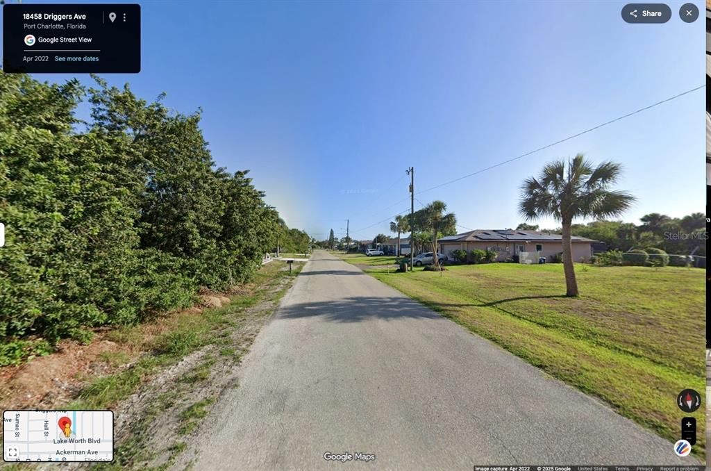 На продажу: $25,900 (0.23 acres)