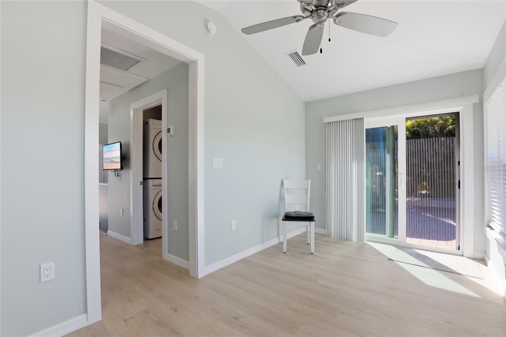 En Venta: $349,900 (1 camas, 1 baños, 425 Pies cuadrados)