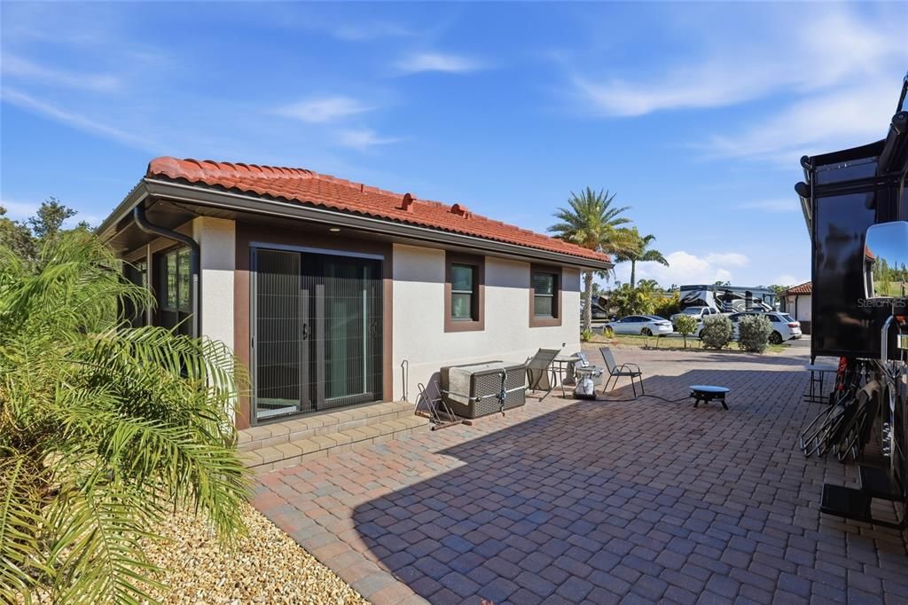 En Venta: $349,900 (1 camas, 1 baños, 425 Pies cuadrados)