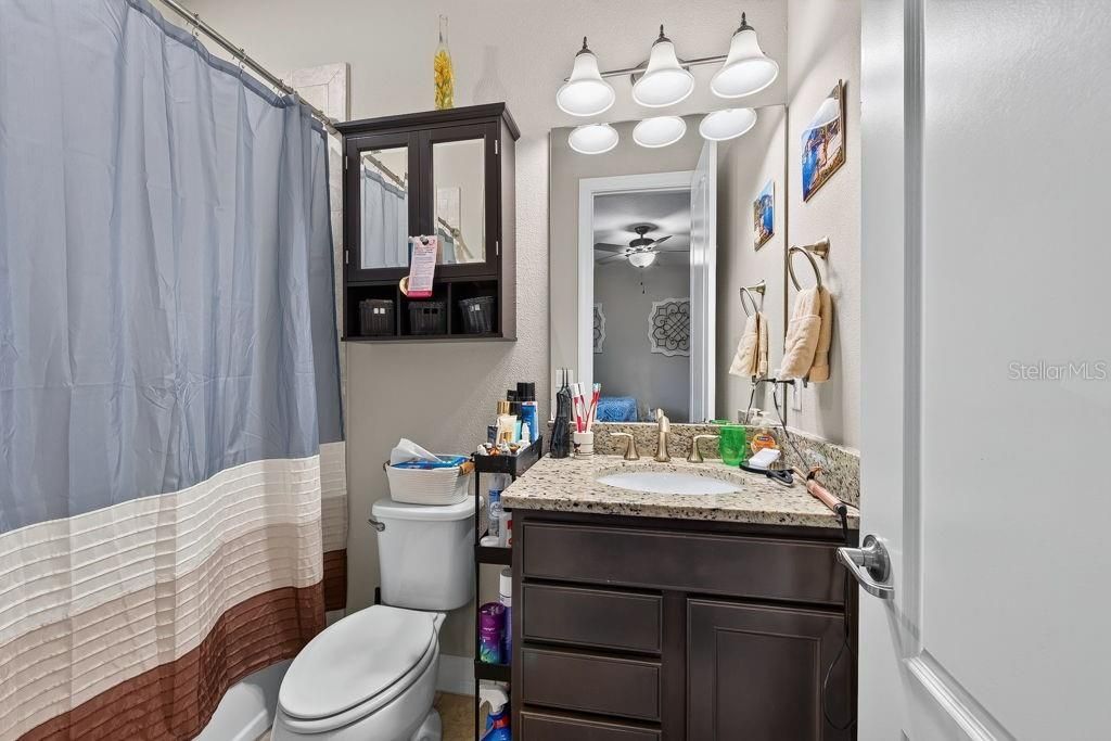 En Venta: $540,000 (4 camas, 3 baños, 2484 Pies cuadrados)