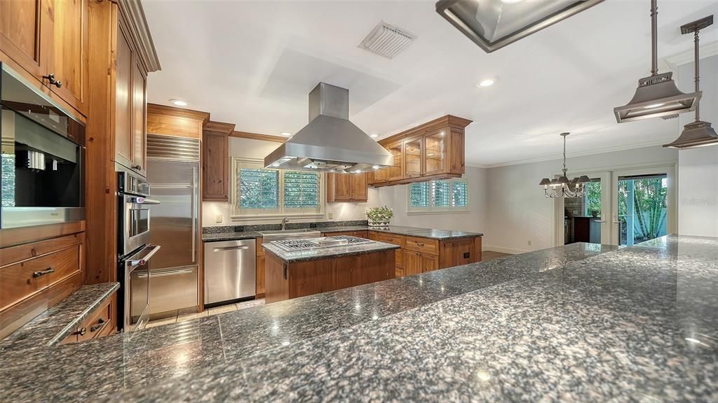 En Venta: $1,650,000 (3 camas, 2 baños, 2939 Pies cuadrados)
