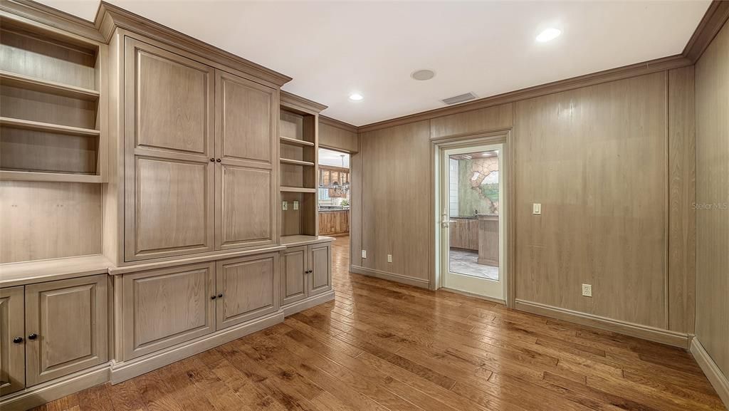 En Venta: $1,650,000 (3 camas, 2 baños, 2939 Pies cuadrados)
