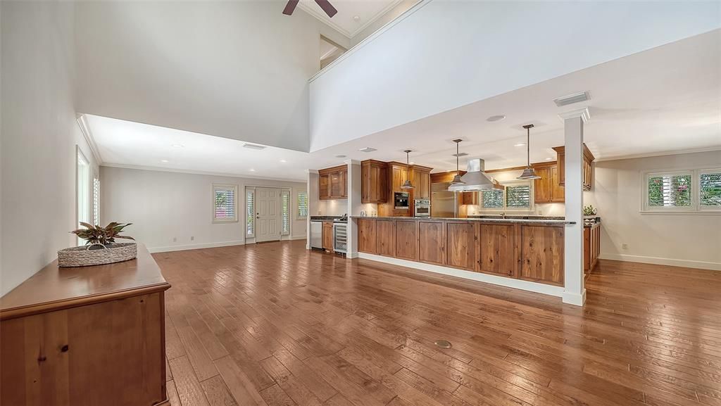 En Venta: $1,650,000 (3 camas, 2 baños, 2939 Pies cuadrados)