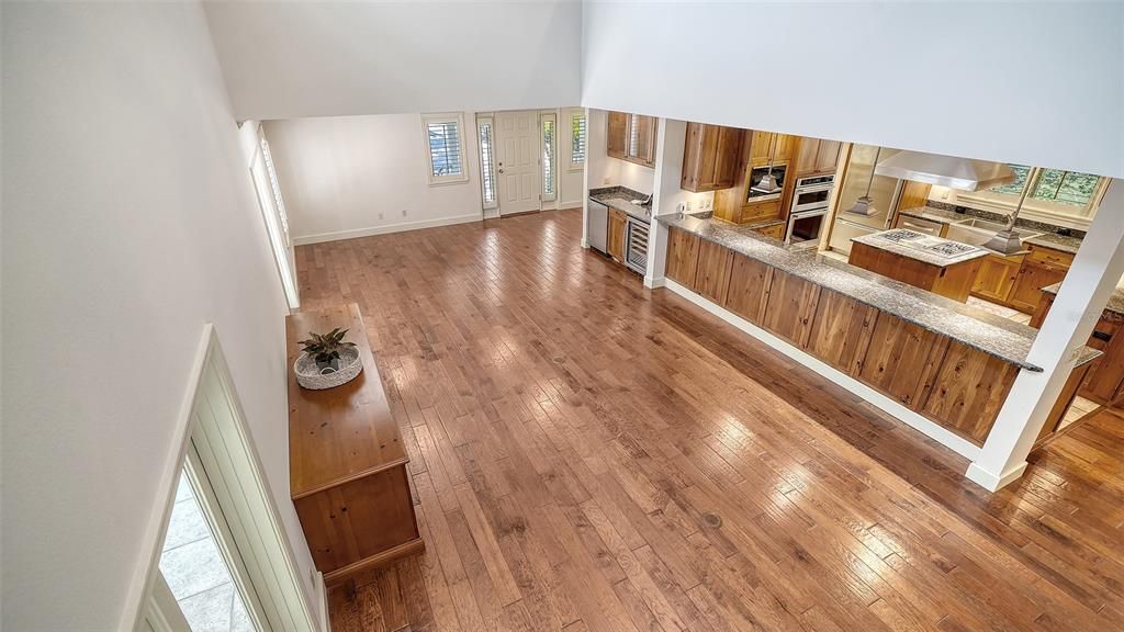 En Venta: $1,650,000 (3 camas, 2 baños, 2939 Pies cuadrados)