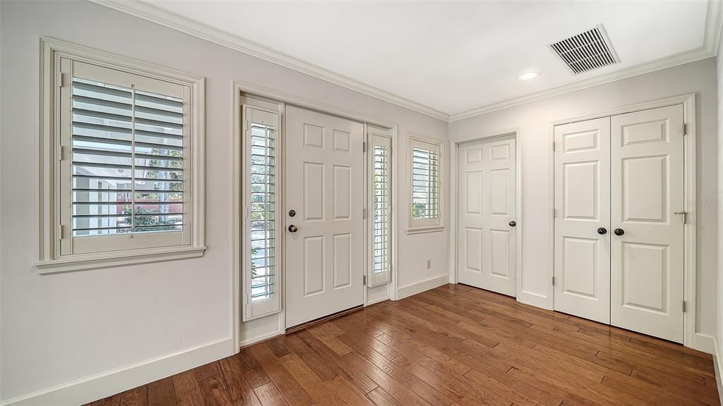 En Venta: $1,650,000 (3 camas, 2 baños, 2939 Pies cuadrados)